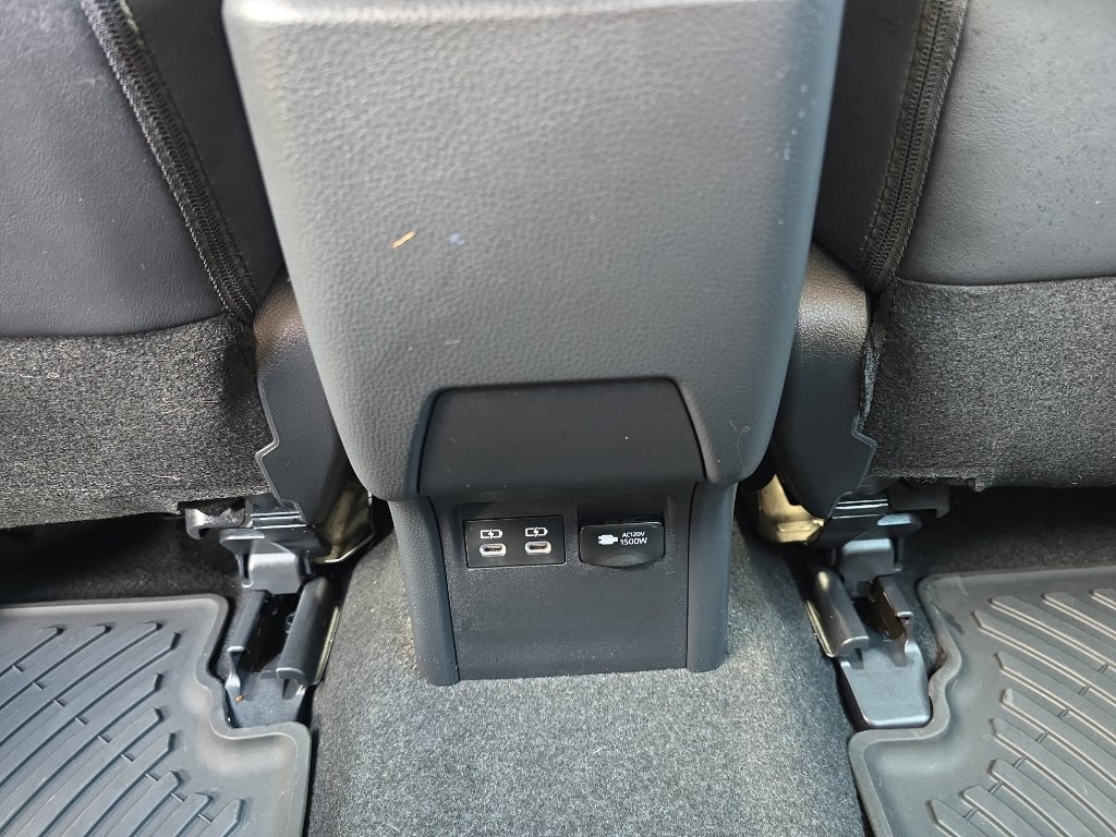 Used 2023 Toyota Prius Prime image 19