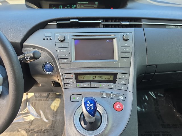 Used 2013 Toyota Prius Two FWD image 17