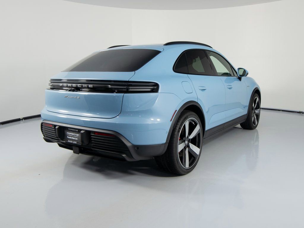 New 2026 Porsche Macan 4S Electric image 10