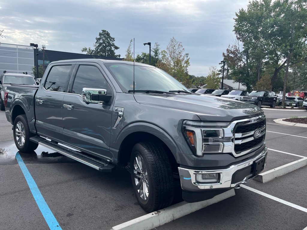 Used 2024 Ford F150 Lariat w/ Bed Utility Package AWD/4WD image 4
