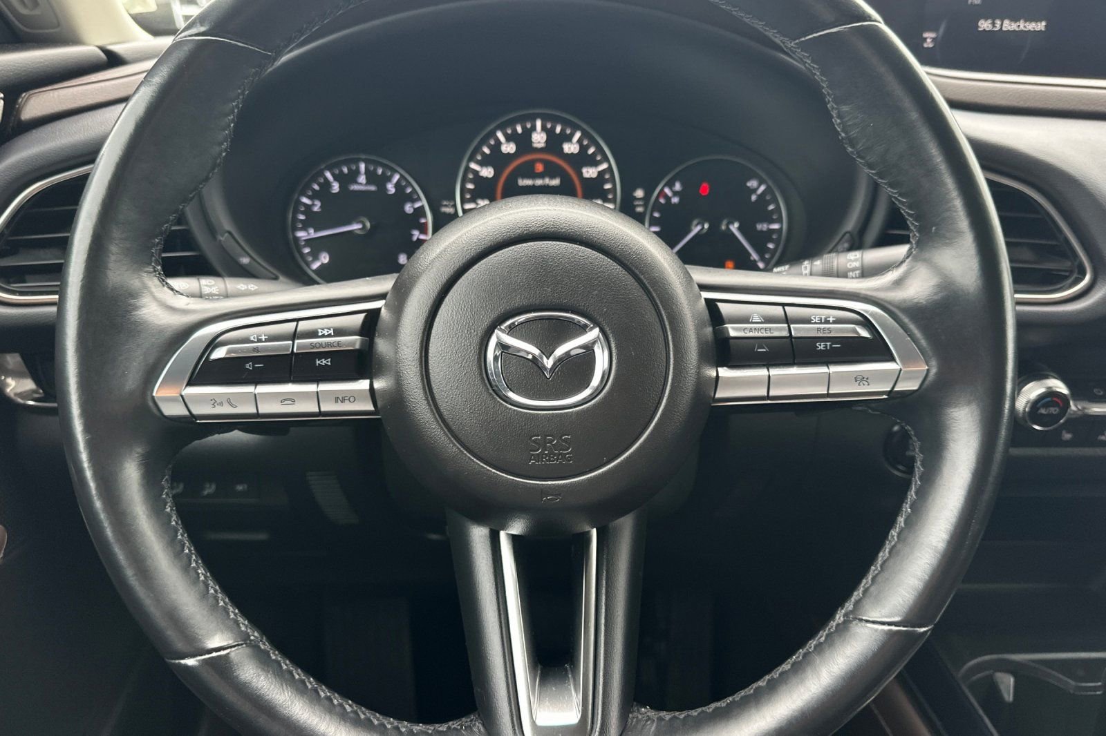 Used 2023 MAZDA CX-30 AWD 2.5 S w/ Premium Package image 22
