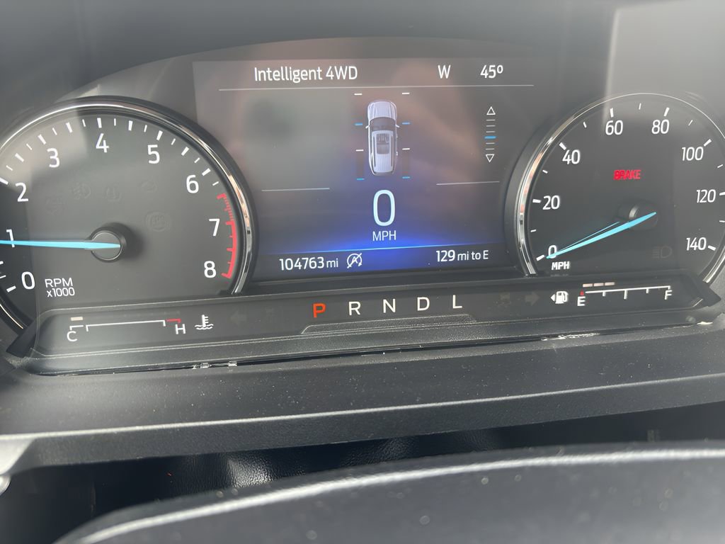 Used 2021 Ford Explorer XLT image 27