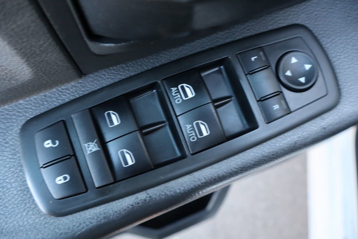 Used 2012 RAM 3500 ST w/ Chrome Appearance Group AWD/4WD image 27