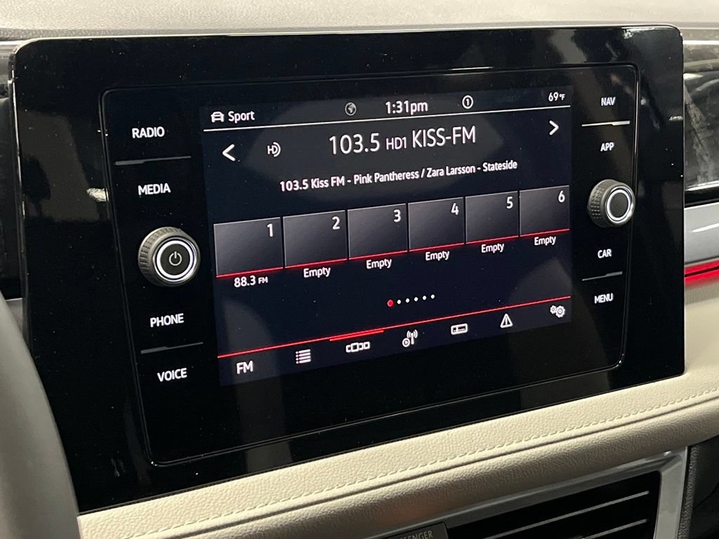 New 2026 Volkswagen Taos SEL AWD/4WD image 27
