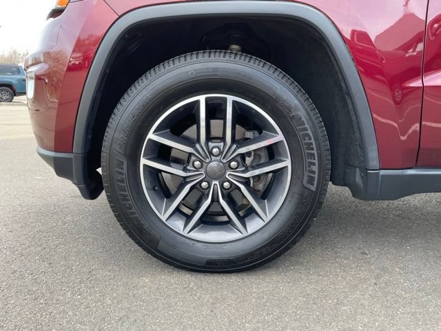 Used 2019 Jeep Grand Cherokee Limited AWD/4WD image 36