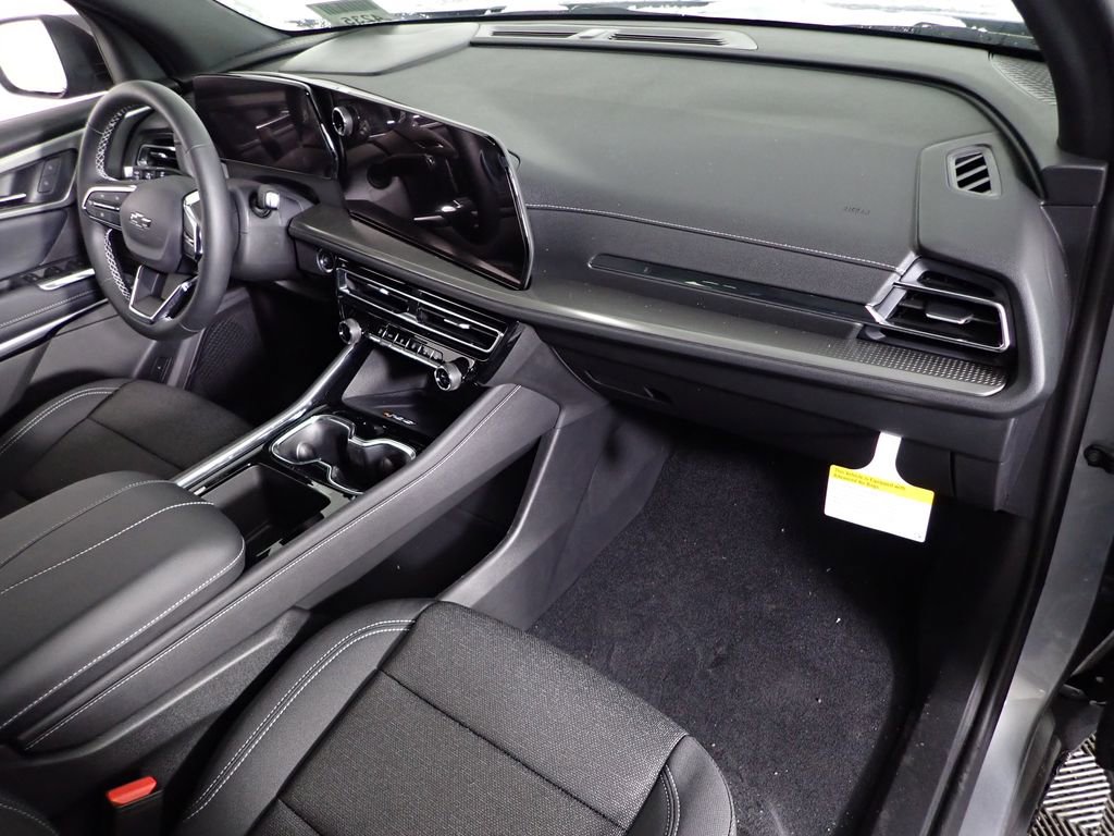 New 2026 Chevrolet Traverse LT w/ Midnight/Sport Edition image 35