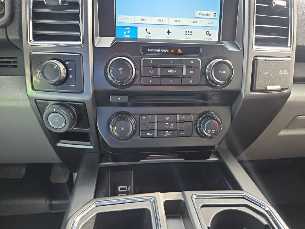 Used 2017 Ford F150 XLT w/ Equipment Group 302A Luxury AWD/4WD image 31