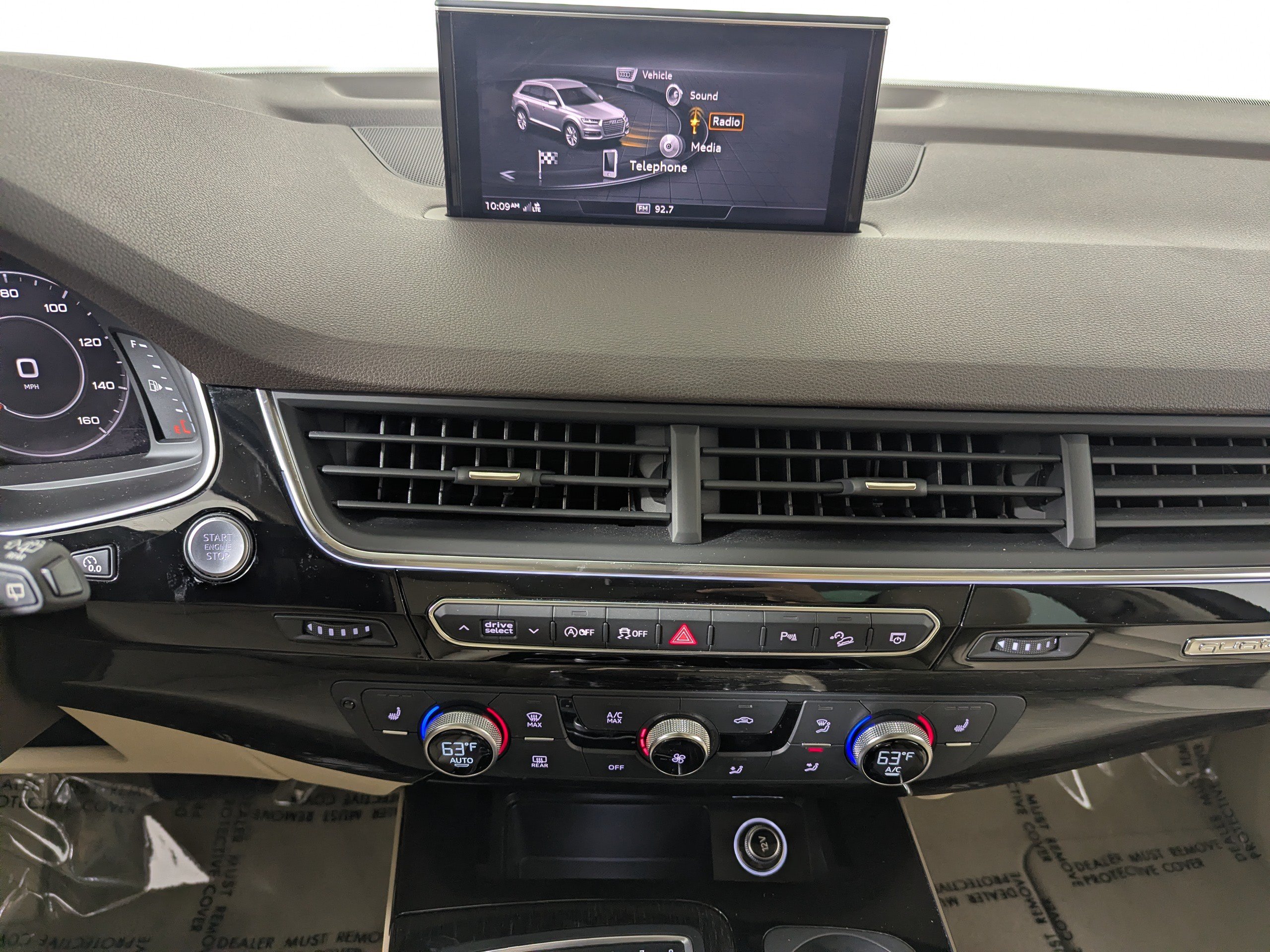 Used 2019 Audi Q7 3.0T Premium Plus w/ Premium Plus Package AWD/4WD image 19