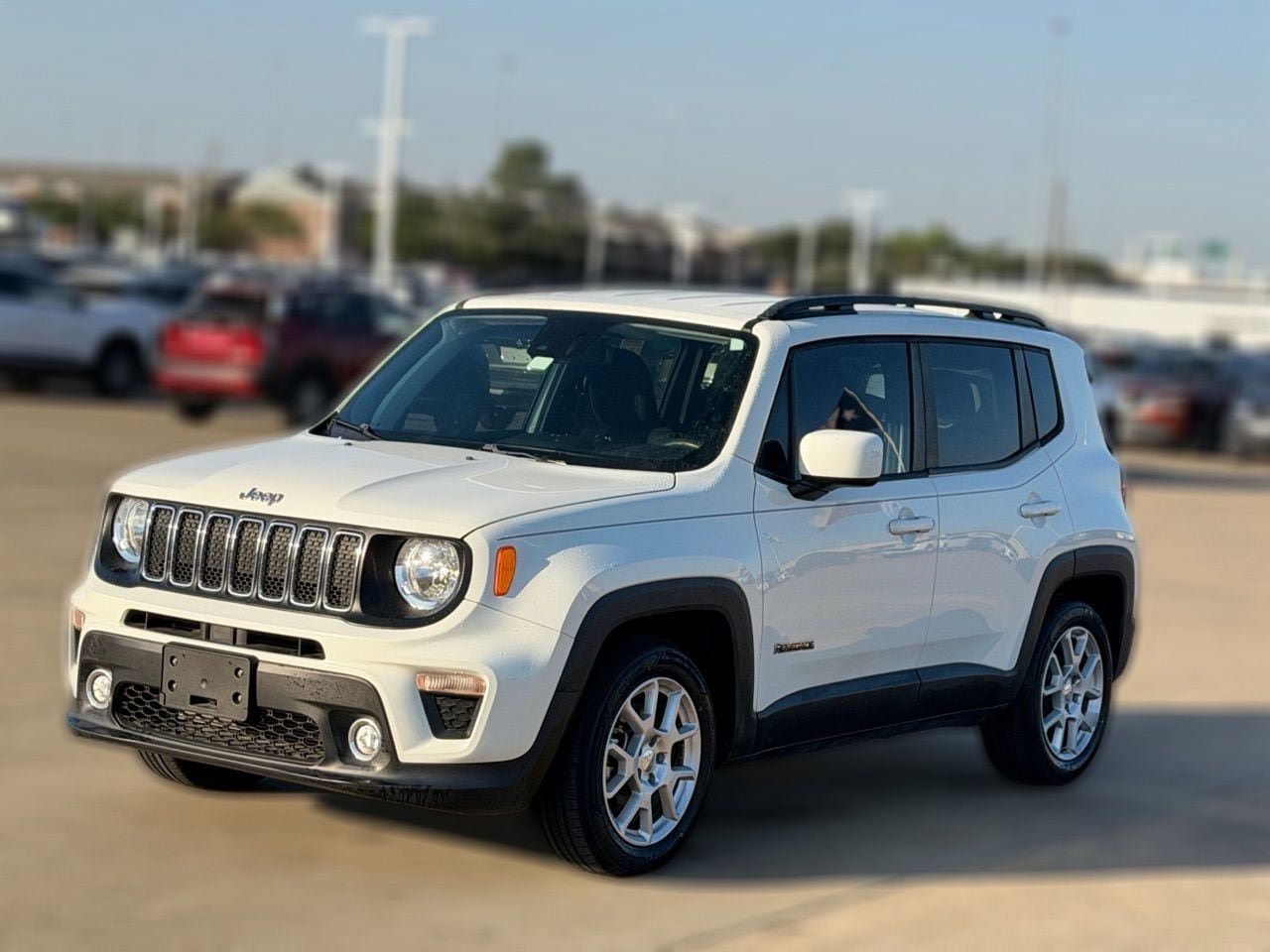 Used 2021 Jeep Renegade Latitude w/ Convenience Group FWD image 3