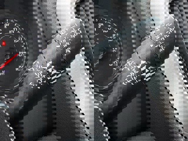 Used 2023 GMC Terrain SLE w/ Driver Convenience Package image 24