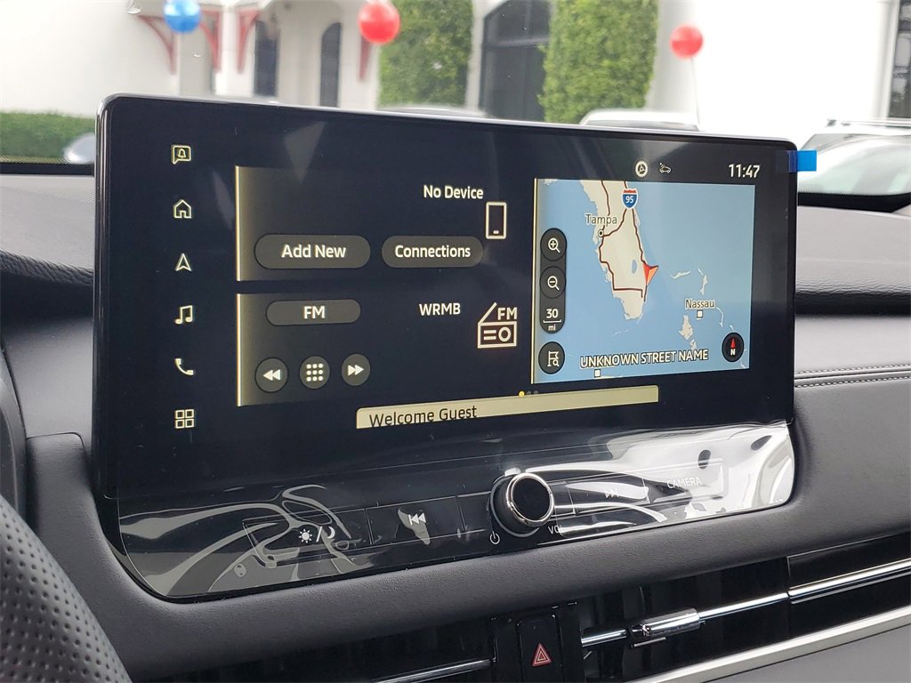 New 2025 Mitsubishi Outlander SE image 28