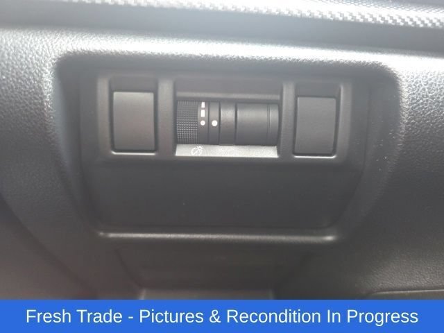 Used 2024 Subaru Crosstrek 2.5i Premium w/ Crosstrek Mirror Package AWD/4WD image 16