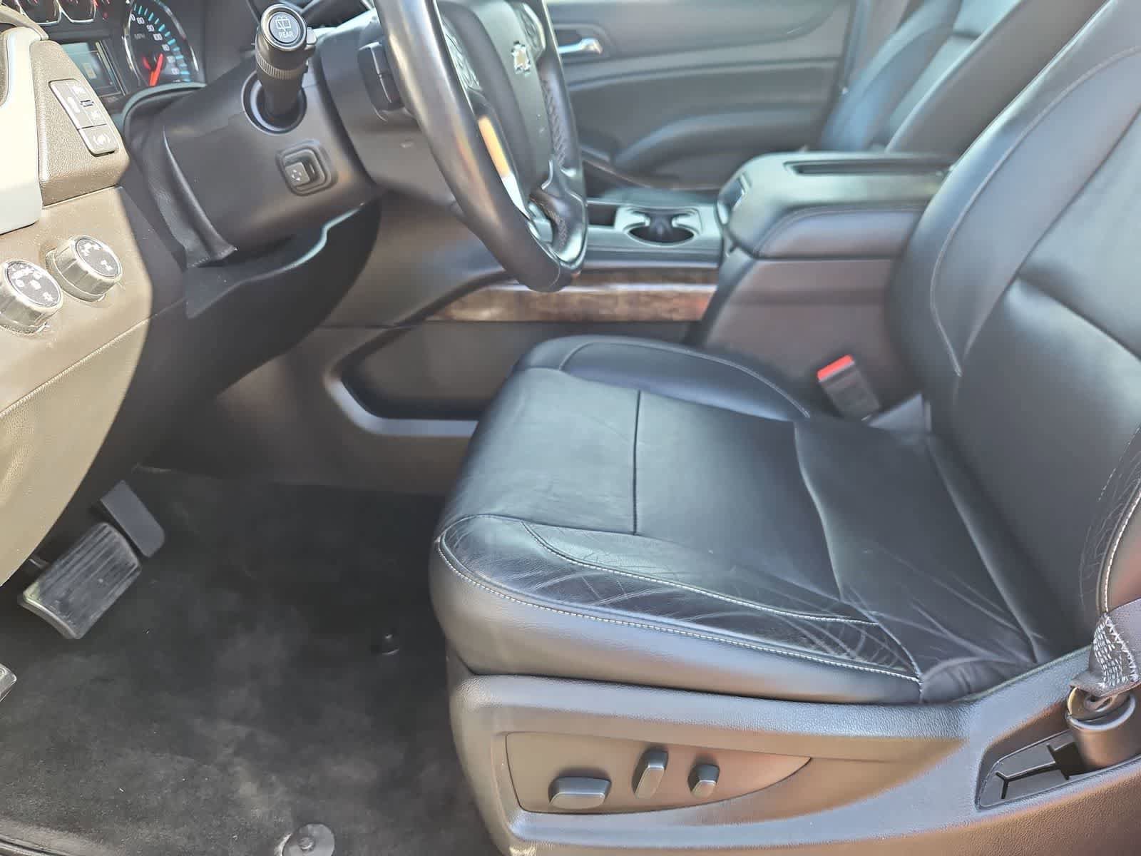 Used 2017 Chevrolet Tahoe LT AWD/4WD image 16