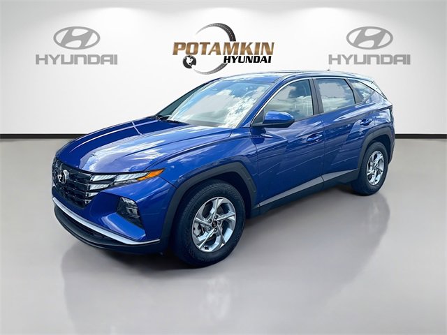 Used 2023 Hyundai Tucson SE image 1