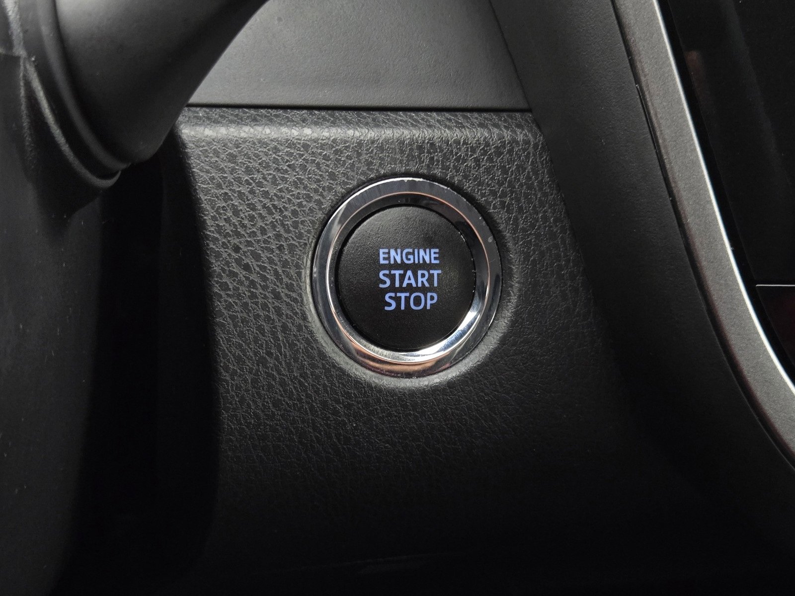 Certified 2021 Toyota Camry SE image 20