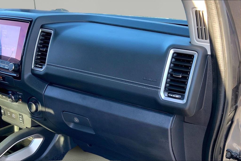 Used 2023 Nissan Frontier SV w/ SV Convenience Package image 18