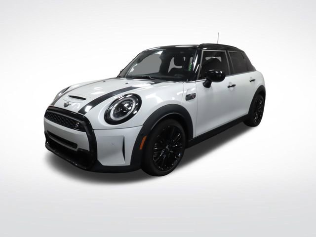 Used 2023 MINI Cooper S FWD image 1