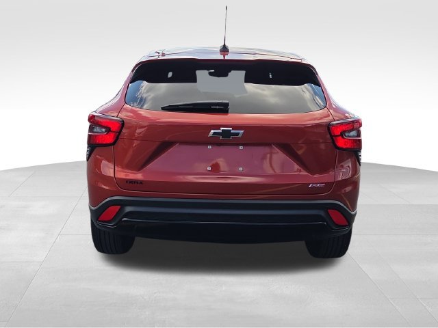 Certified 2024 Chevrolet Trax RS FWD image 4