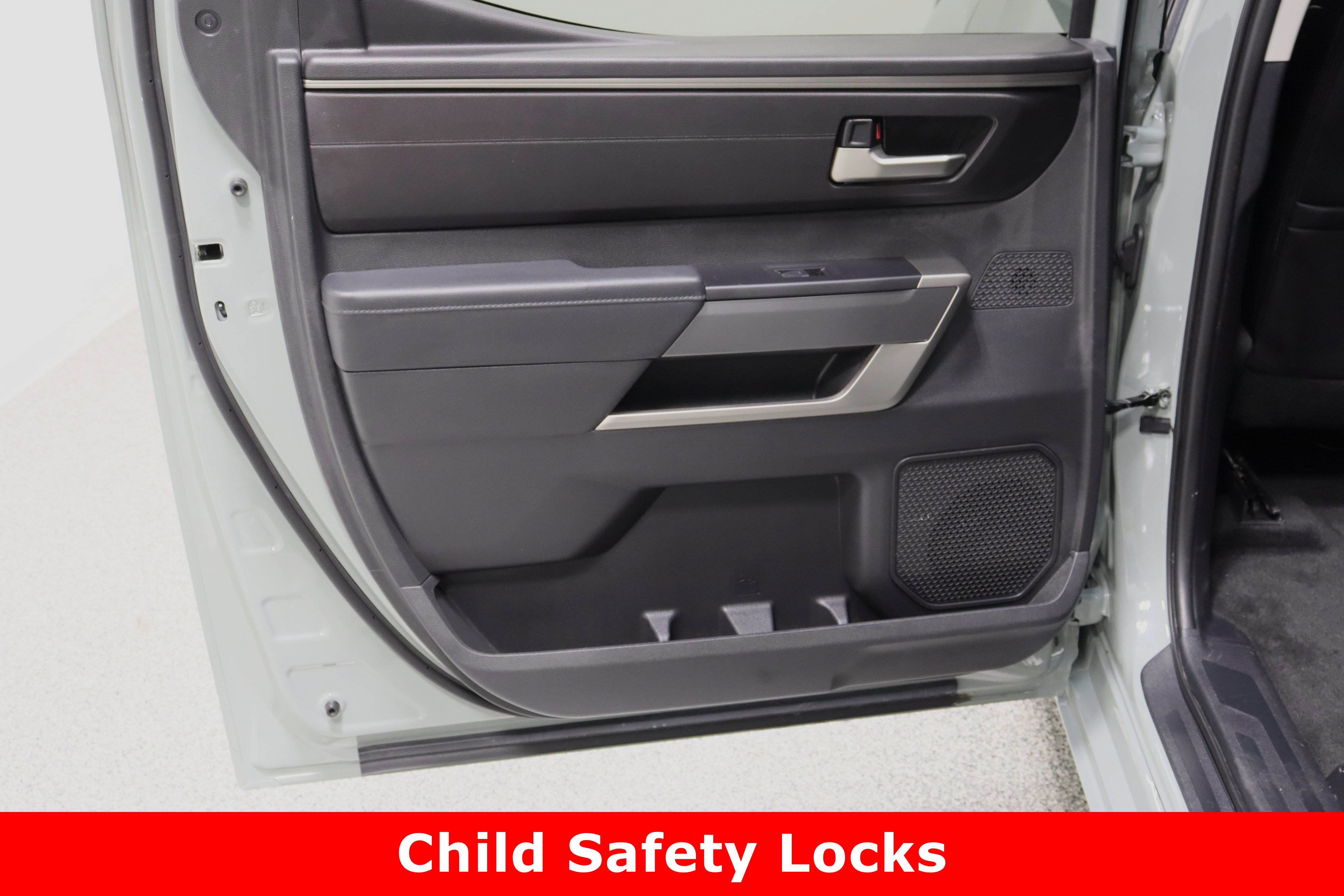 Used 2024 Toyota Tundra SR5 image 27