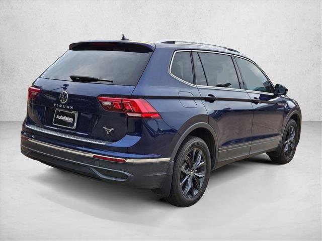 Used 2024 Volkswagen Tiguan SE FWD image 5