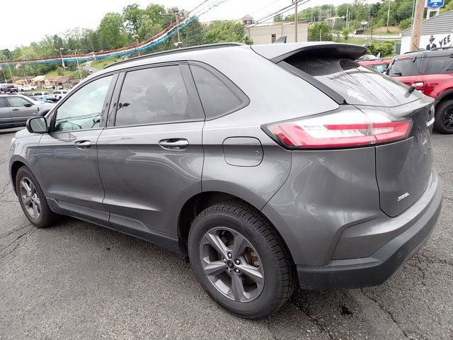 Used 2023 Ford Edge SEL w/ Sport Appearance Package AWD/4WD image 4