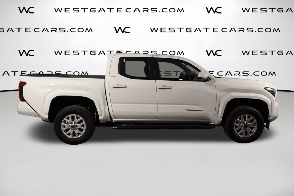 Used 2025 Toyota Tacoma SR5 RWD image 40