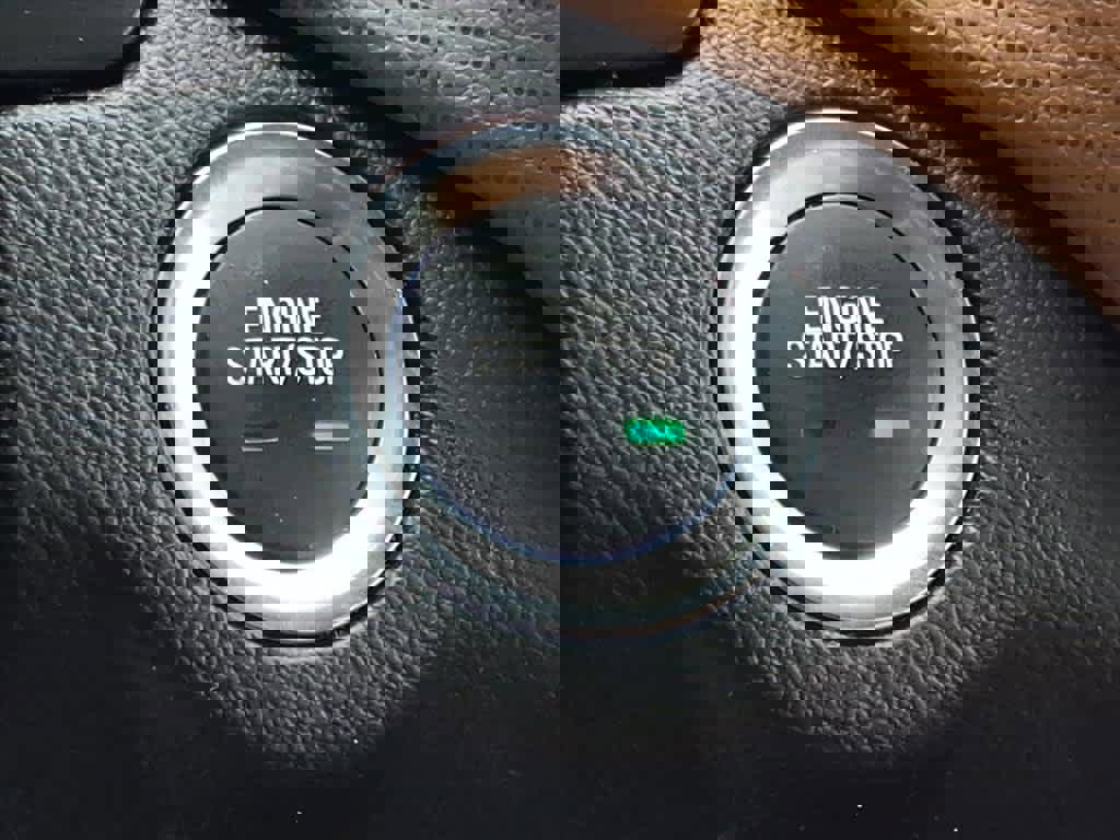 Used 2019 Chevrolet Equinox Premier image 18