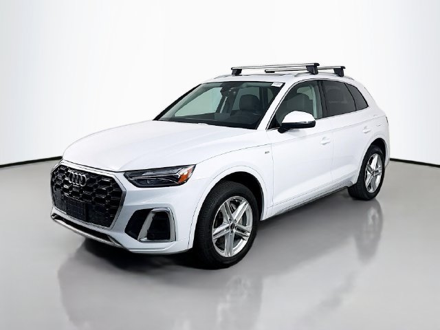 Used 2021 Audi Q5 e Premium Plus w/ Premium Plus Package AWD/4WD image 4