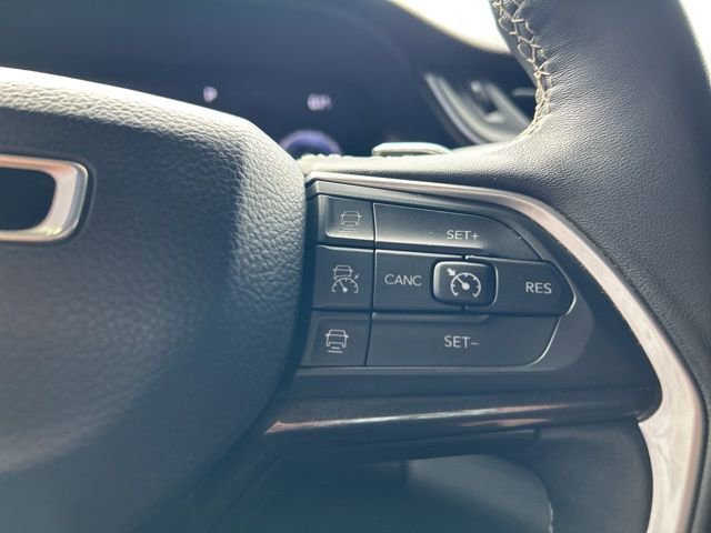 Used 2022 Jeep Grand Cherokee L Laredo RWD image 23