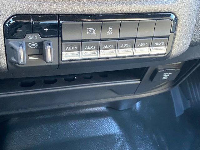 New 2026 RAM 2500 Tradesman w/ Chrome Appearance Group AWD/4WD image 22