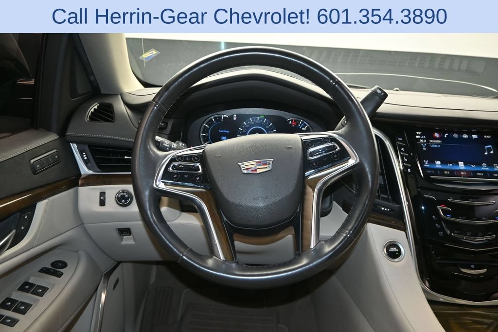 Used 2019 Cadillac Escalade Premium Luxury AWD/4WD image 29