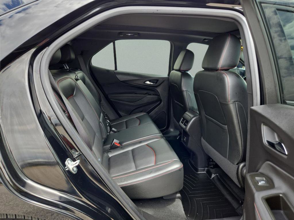 Used 2024 Chevrolet Equinox RS w/ RS Leather Package image 26