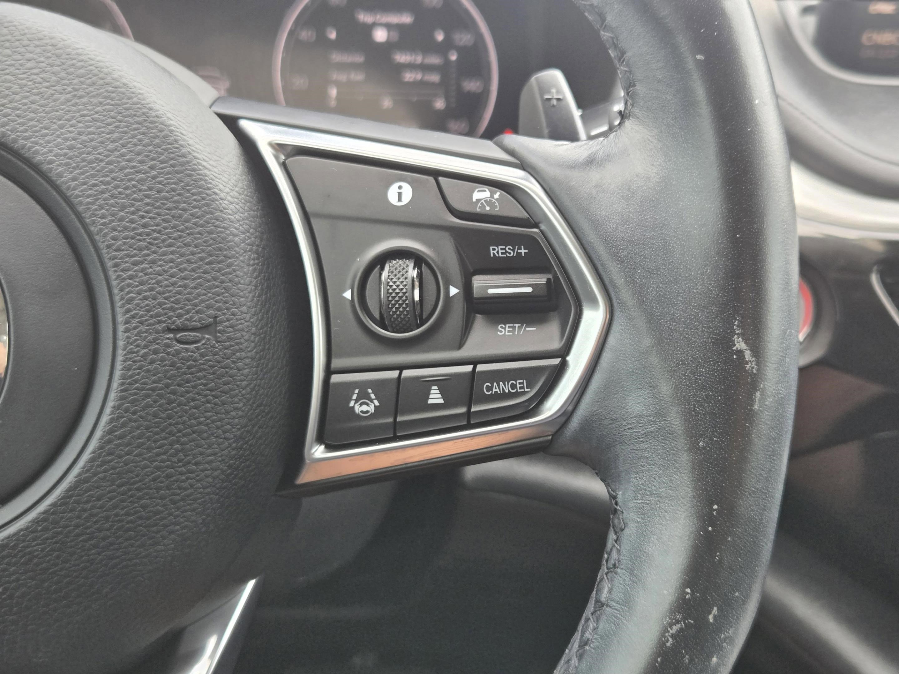 Certified 2023 Acura MDX FWD w/ Technology Package image 22