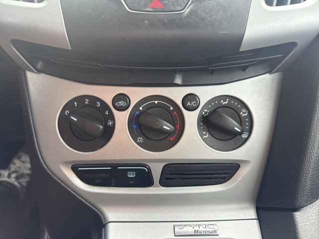 Used 2013 Ford Focus SE image 14