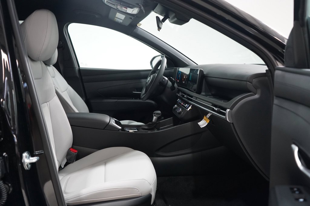 New 2027 Hyundai Santa Cruz SE AWD/4WD image 12