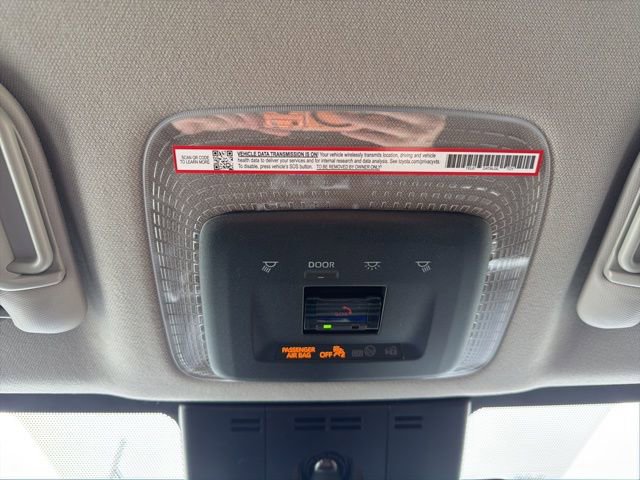 New 2026 Toyota Prius LE image 38