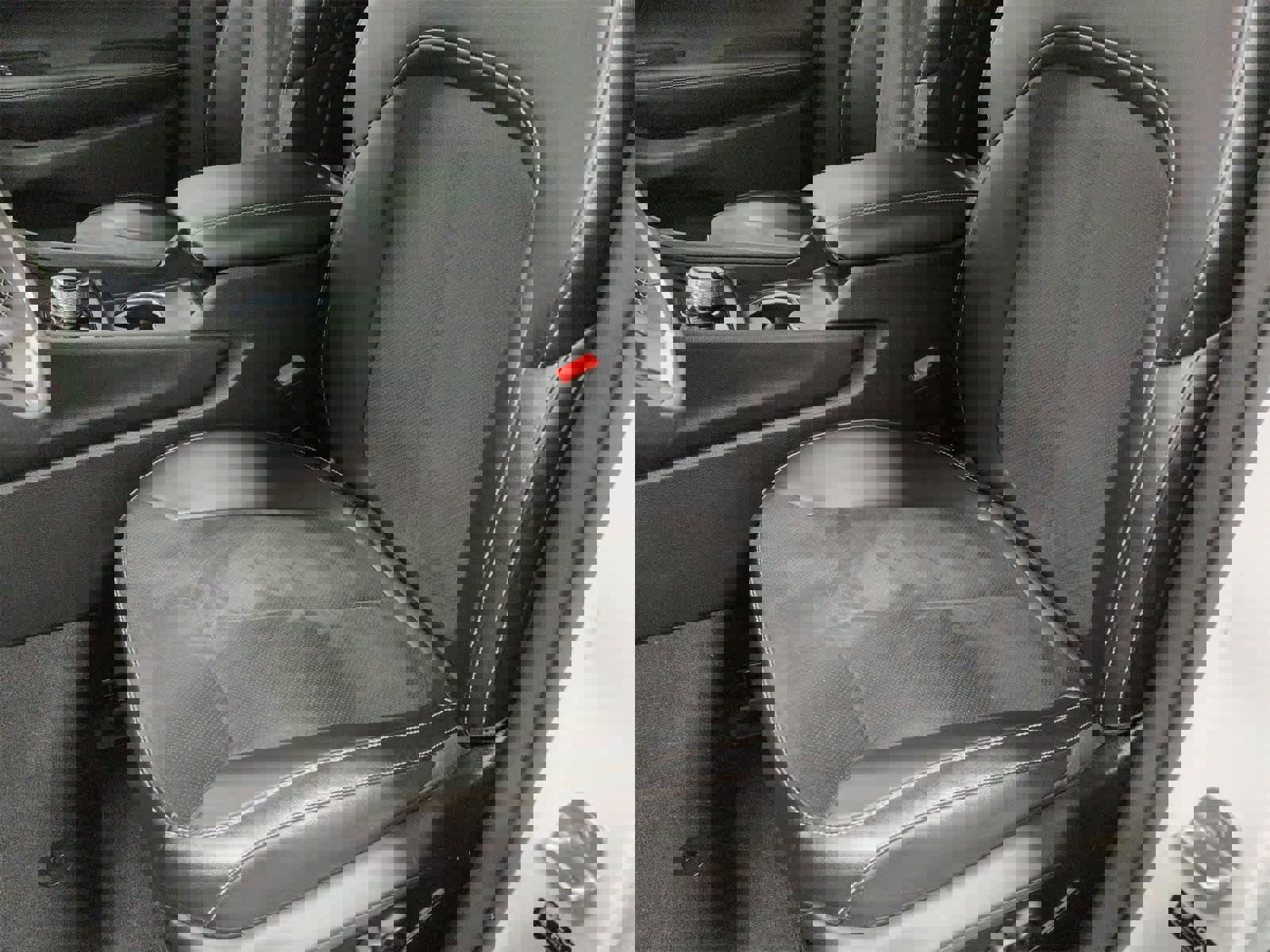 Certified 2024 Jeep Grand Cherokee L Altitude image 17