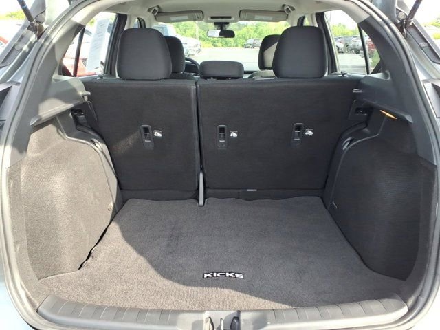 Used 2025 Nissan Kicks Play S FWD image 28