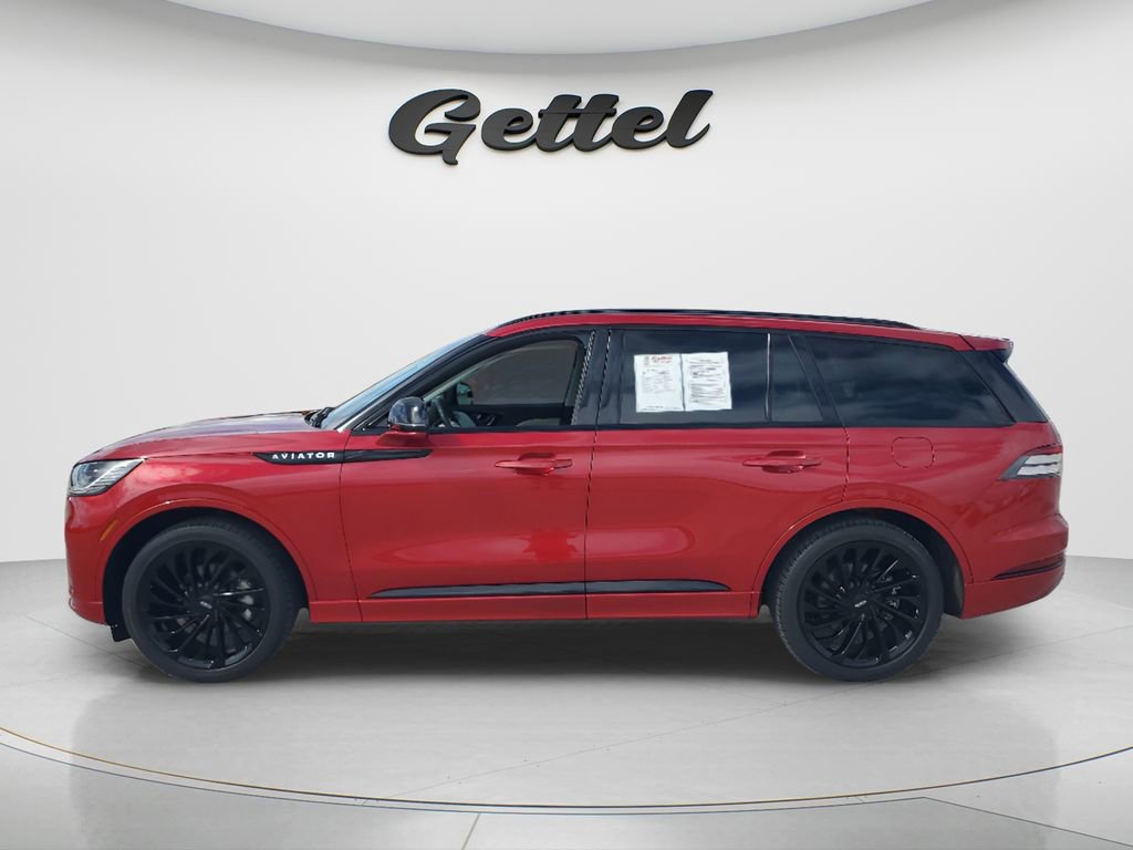 Used 2025 Lincoln Aviator Reserve w/ Luxury Package image 7