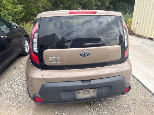Used 2014 Kia Soul + FWD image 8