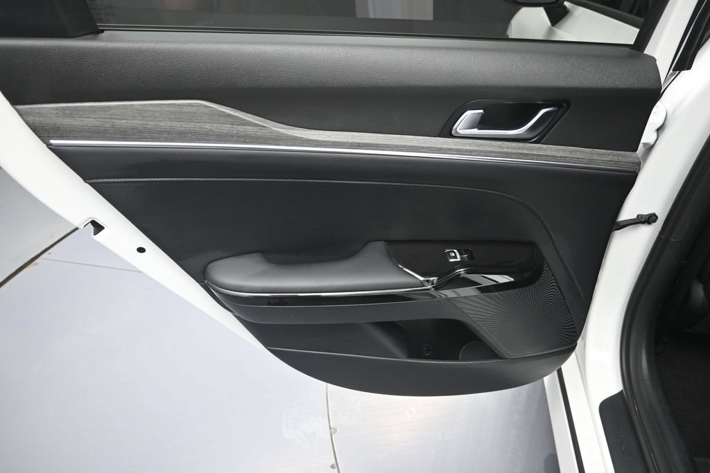 Certified 2025 Kia K5 EX FWD image 29