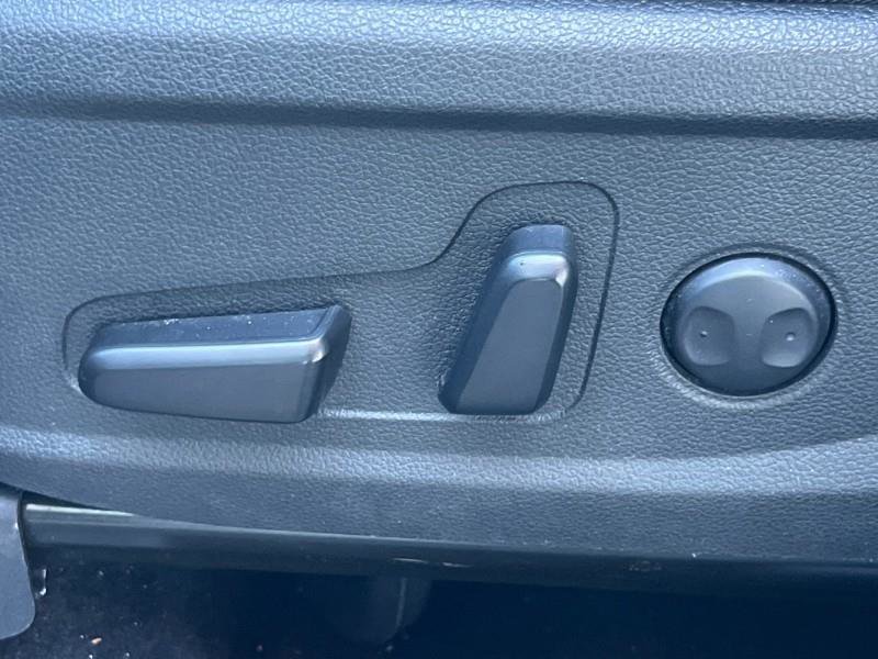 Used 2023 Hyundai Santa Fe SEL image 24