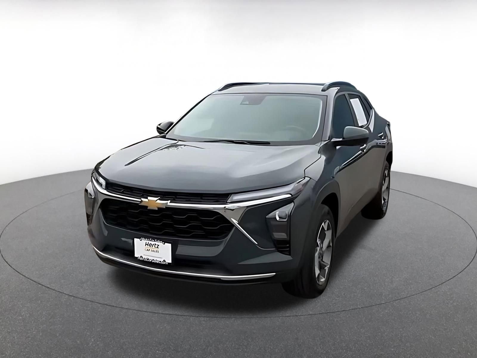 Used 2025 Chevrolet Trax LT w/ LT Convenience Package FWD image 7