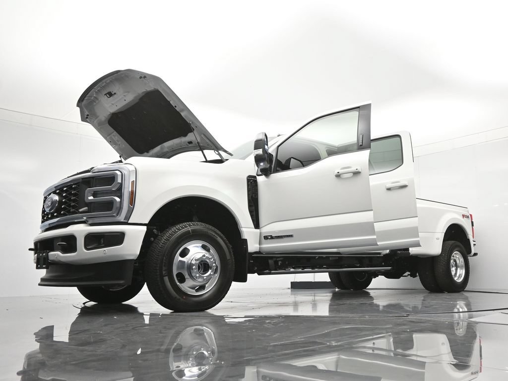 New 2026 Ford F350 Platinum AWD/4WD image 41
