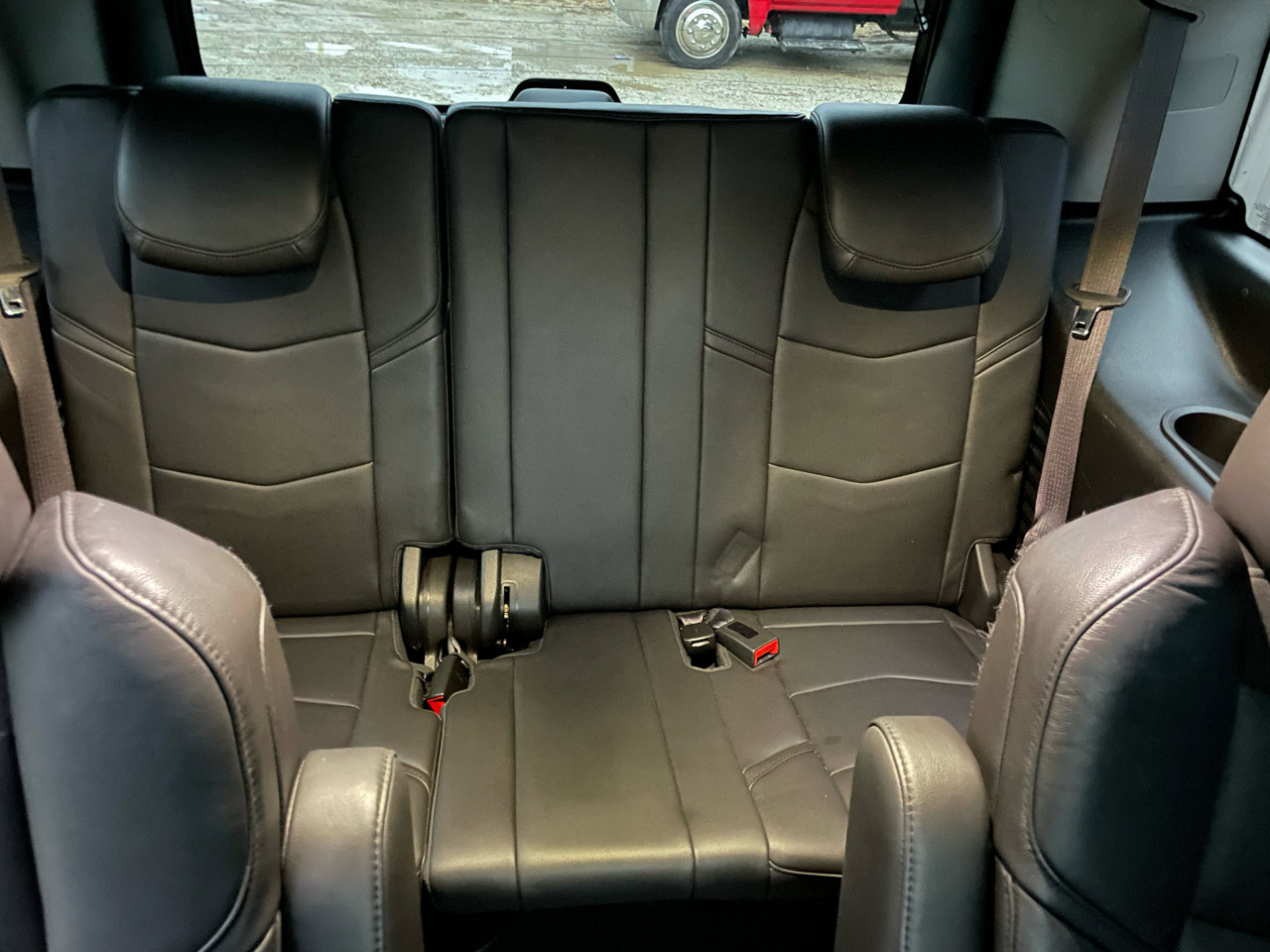 Used 2017 Cadillac Escalade Premium Luxury image 14