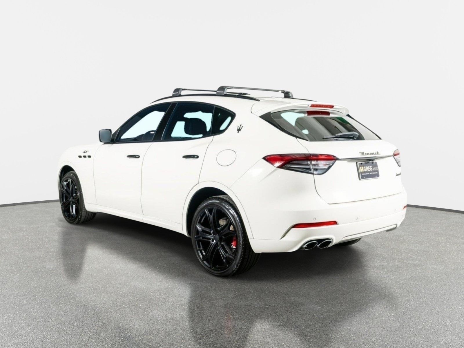 Used 2023 Maserati Levante GT AWD/4WD image 13