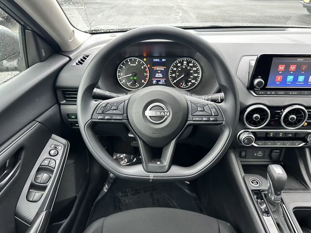 Used 2025 Nissan Sentra S FWD image 14