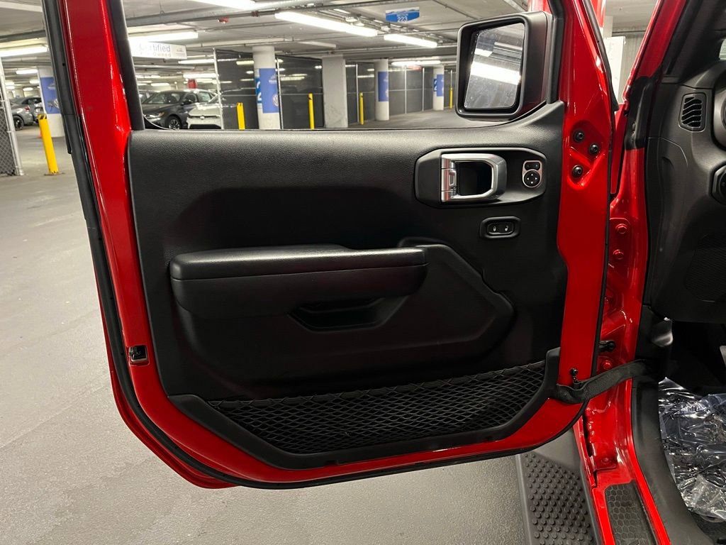 Used 2021 Jeep Wrangler Unlimited Sport image 13