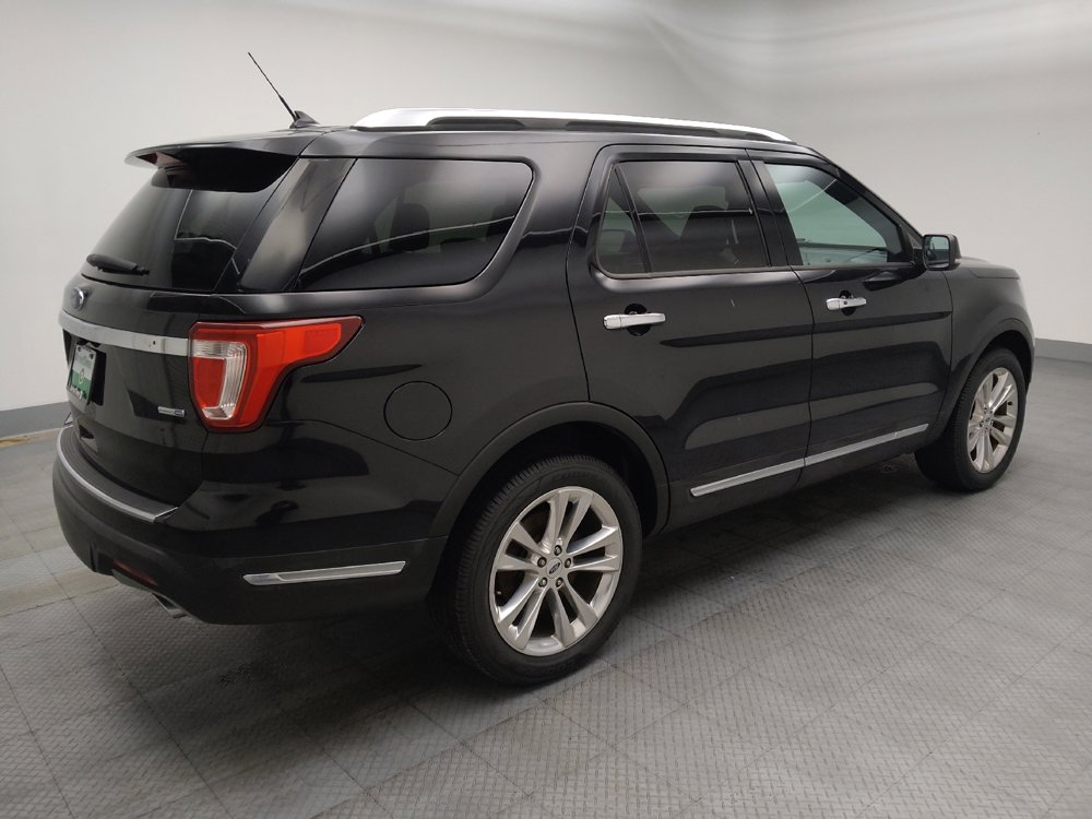 Used 2019 Ford Explorer Limited w/ Ford Safe & Smart Package image 10