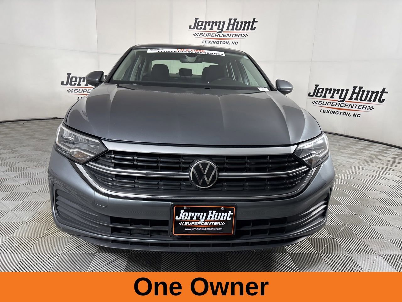 Used 2024 Volkswagen Jetta S image 3